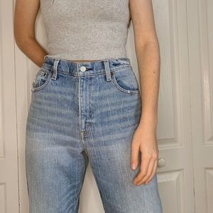 Abercrombie & Fitch - High Rise Mom Jean